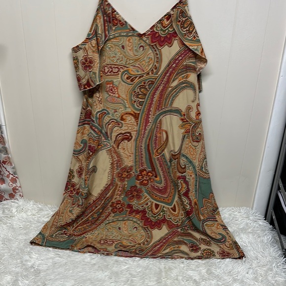 Red and Orange Ruffled Tiered Sundress with Cold Shoulder - Picture 4 of 10